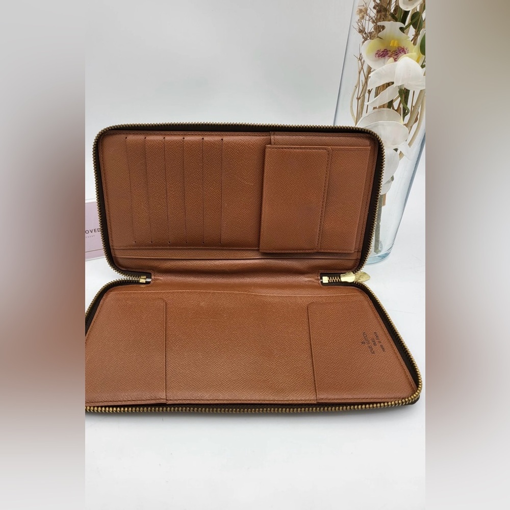 Louis Vuitton Brown Monogram Wallet - Picture 12 of 16